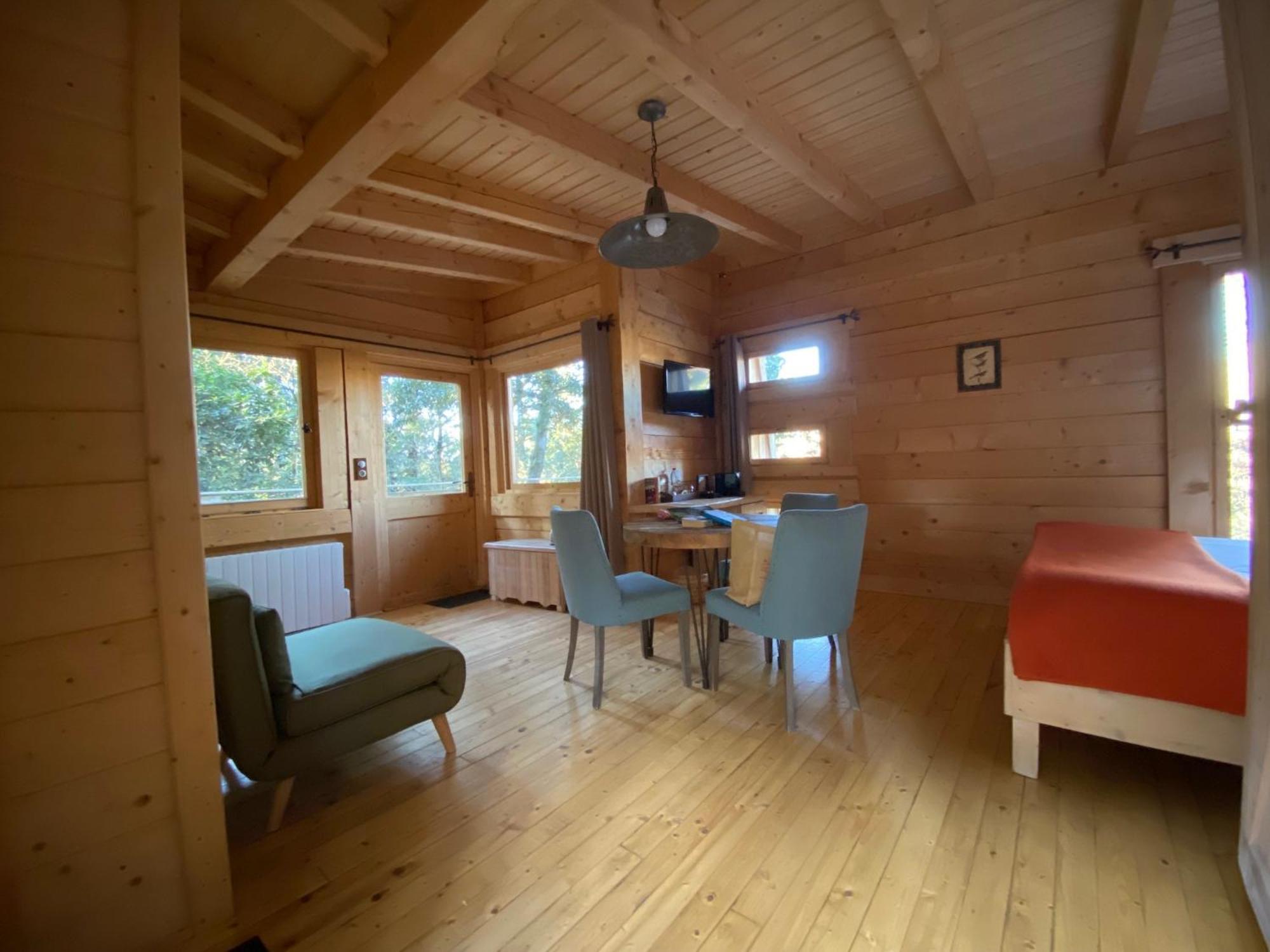 Les Cabanes Dans Les Bois Logis Hotel Villedubert Zewnętrze zdjęcie
