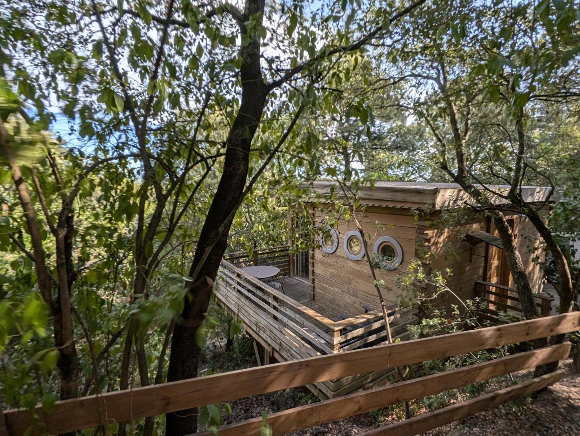 Les Cabanes Dans Les Bois Logis Hotel Villedubert Zewnętrze zdjęcie