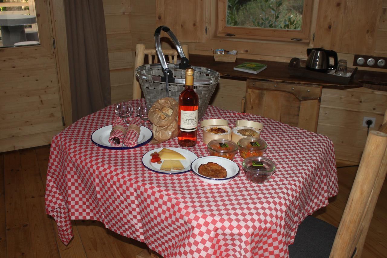 Les Cabanes Dans Les Bois Logis Hotel Villedubert Zewnętrze zdjęcie