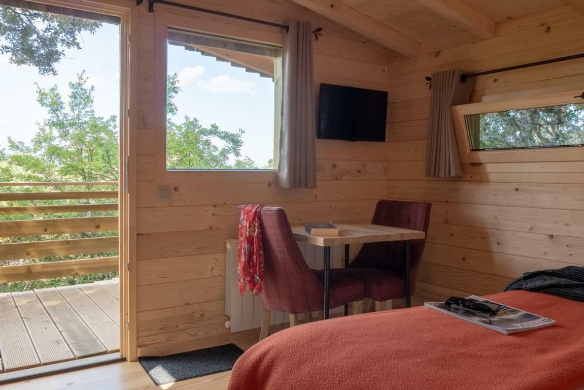 Les Cabanes Dans Les Bois Logis Hotel Villedubert Zewnętrze zdjęcie